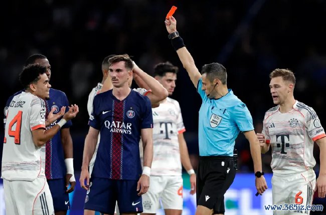 拜仁主力前卫路易斯-迪亚斯因红牌禁赛3场